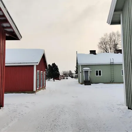 Convenient For 4 * Кеми